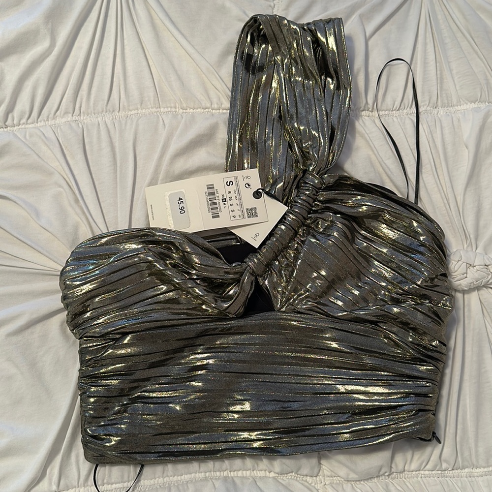 brand new fun top